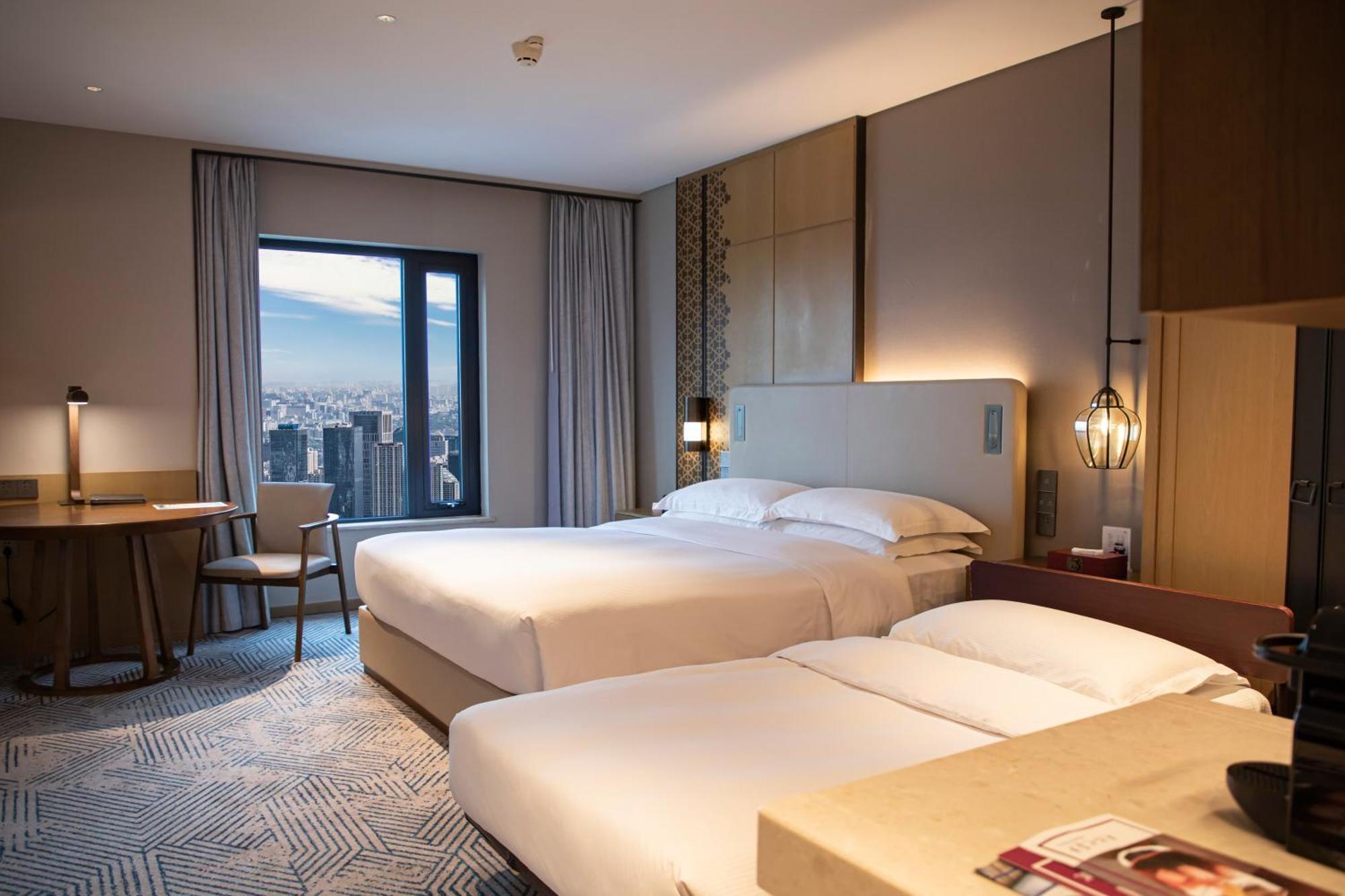 Hilton Beijing Hotel Exterior foto